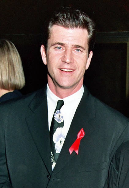 MEL GIBSON AT ShoWest in Las Vegas, Nevada, USA 1993 Old Photo $9.00 ...