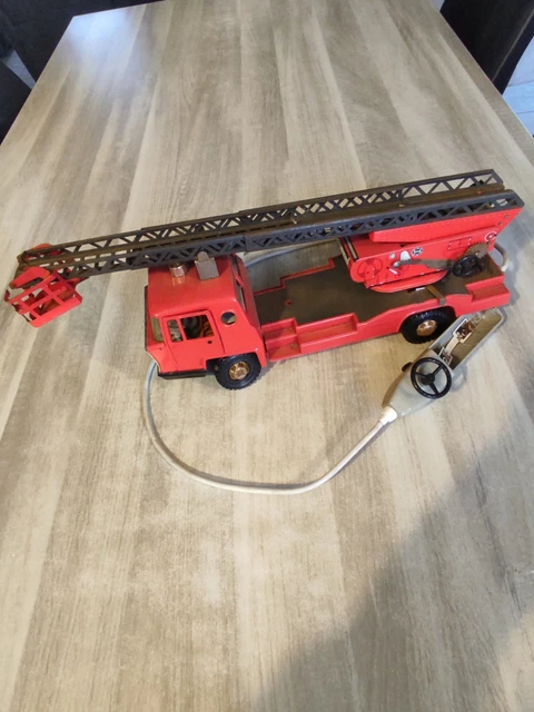 Camion pompier tole memo cr joustra - Collection
