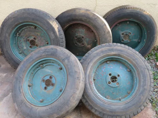 Lot 5 roue jante 5.50 X 15 Citroen Trefle ? Michelin pneu Dunlop vintage ancien