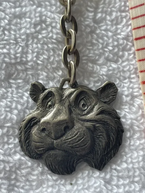 Esso Exxon Mobil Put A Tiger In Your Tank Key Ring Chain Fob