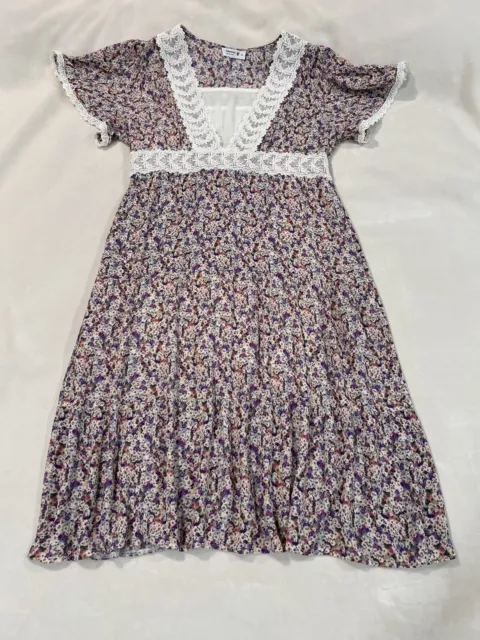 Beautees pretty girl's dress with white lace multicolor flowers size 16