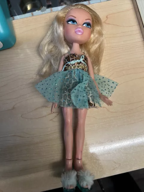 BRATZ DOLL PAMPERED Pupz Cloe 5.50 PicClick UK