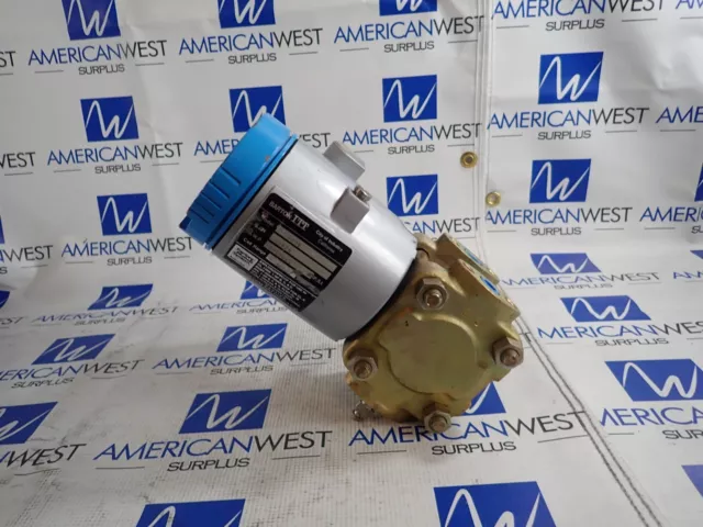 Barton ITT Pressure Transmitter 2000 PSI  Model 6000 6001  USED