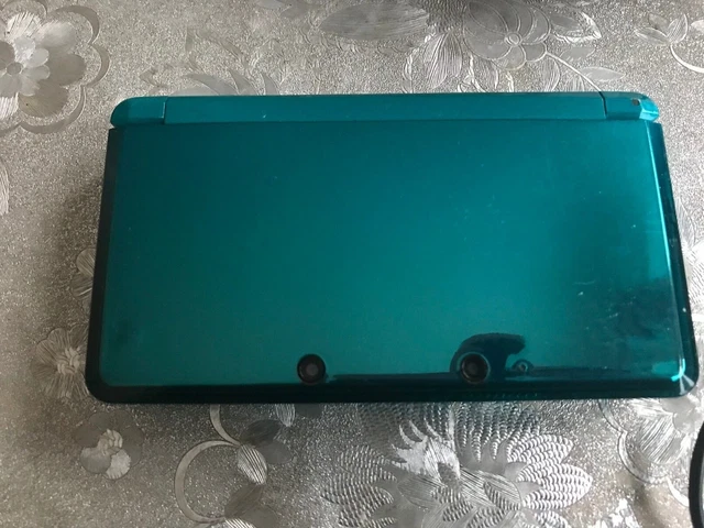 Nintendo 3DS Aqua Blue Handheld System