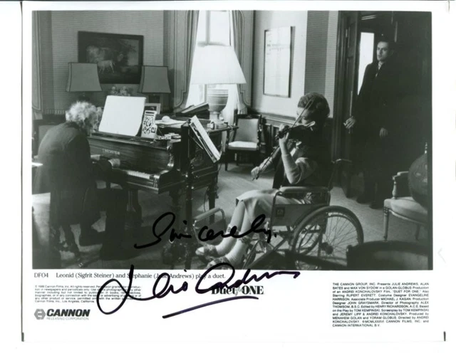 JULIE ANDREWS signed AUTOGRAPH 4186 JULIE ANDREWS signed AUTOGRAPH 4186