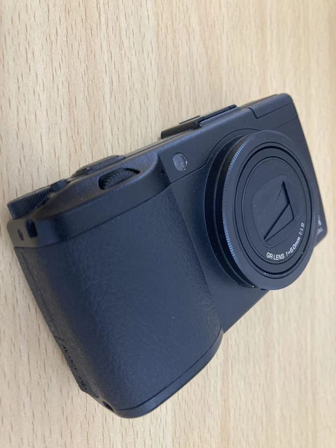 [Excellent] RICOH GR DIGITAL III GRDIGITAL3 Digital Camera From Japan 24.2MP 4