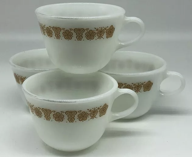 Vintage PYREX Papillon Doré Imprimé Lait Verre Café Thé Mugs Tasses Set 4 EUC