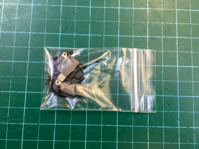 Apple MacBook Pro 13" A1706 2016 Set Of Screws Screwsset