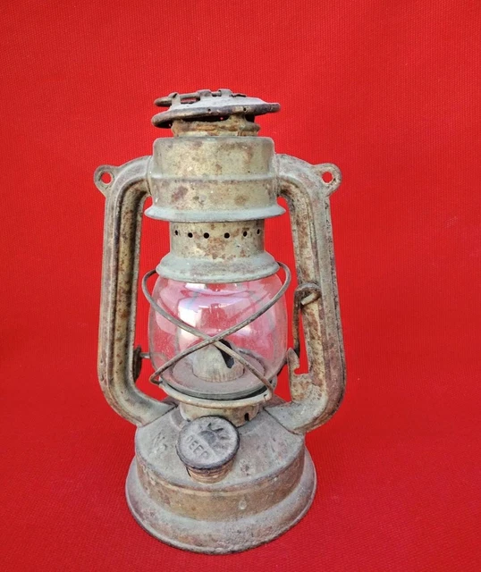 Lanterne Tempête à Pétrole Feuerhand - Verre Jena Et Métal Jaune (Allemagne)