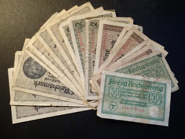 Lot of  19  ORIGINAL WW II BANKNOTES NAZI GERMANY GERMAN  0.5 1 2 5  REICHSMARK