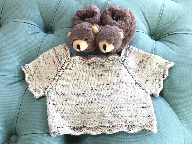 Infant Baby Girl Darling Sweater & Fuzzy Bear Slippers ~ 6-12 Months