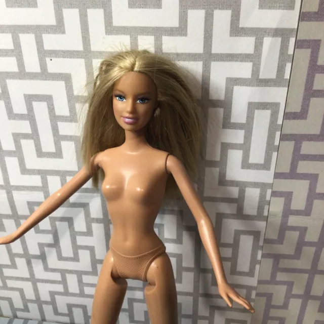 Mattel Barbie Fashion Fever Nude Doll Gorgeous Face for OOAK Smile Long Hair