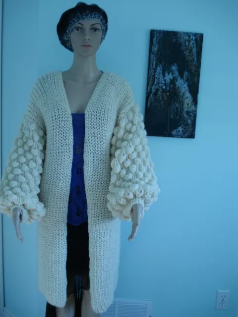 Oversize chunky hand knit  Slouchy cardigan ARAN natural Cream bubble sleeve M/L