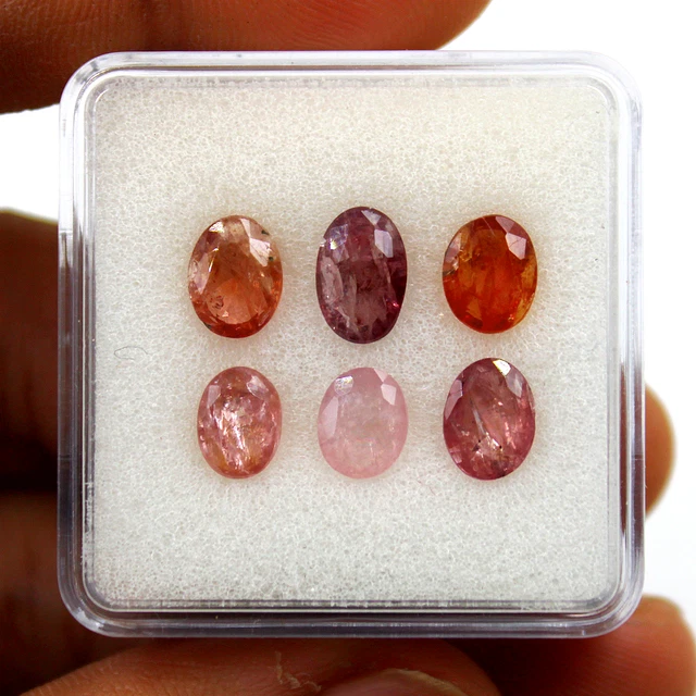 Spinelle Birmane Naturelle 1.53 Carats Violette/pourpre - Taille Ovale, Sans Traitement