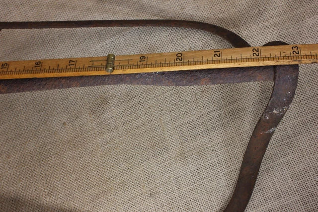 Old Saddle rack holder reversed bracket rustic iron English style rust barn find 9
