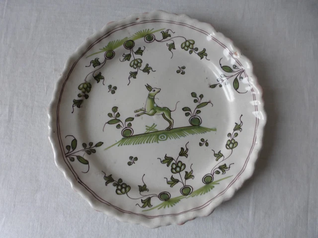 BORDEAUX MONTAUBAN  Sud France. Assiette faience 18ème. Antique céramic  plate