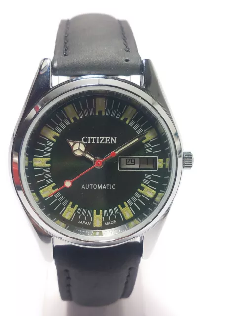 Vintage Citizen Automatic Movement Day Date Dial Mens Analog Wrist Watch J247