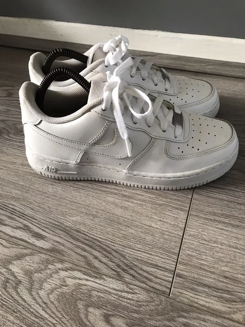 White air force deals 1 size 2.5