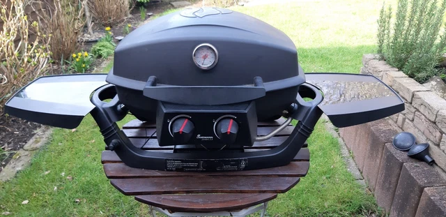Gasgrill / Tischgrill, Landmann, guter Zustand, 2 Brenner, die Platte ist dabei,