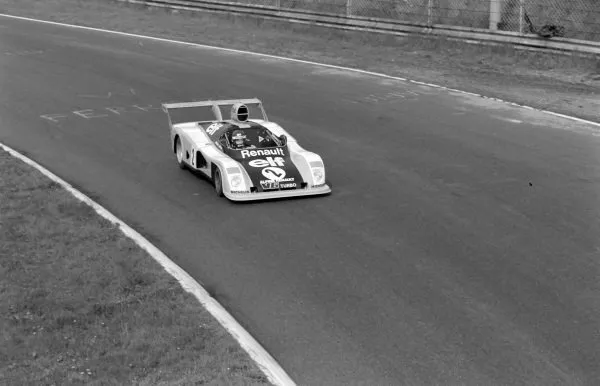 JP Jabouille Jacques Laffite Alpine A442 Renault Gordini 1976 Racing Photo 6