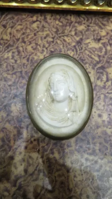 ancien medaillon ex voto sainte vierge marie  christ cerclé laiton epok XIXe