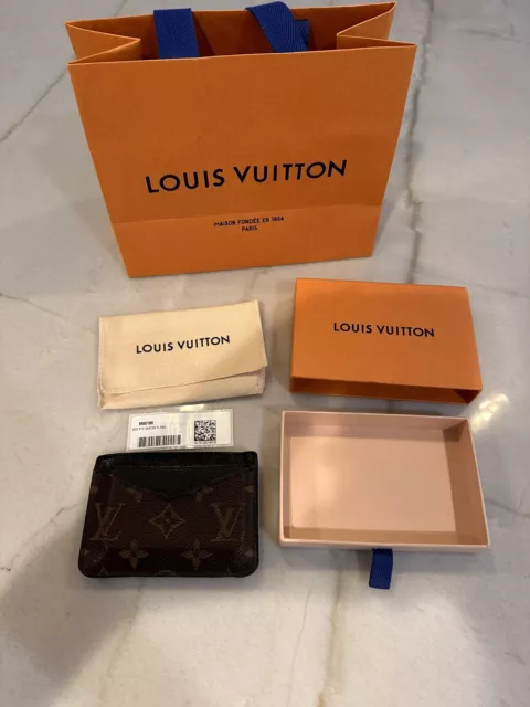 Louis Vuitton EPI Neo Card Holder (M67210)【2023】
