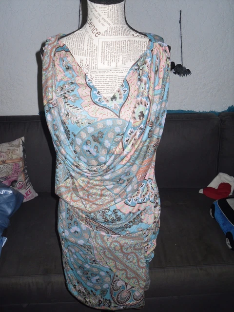 ROBE MOULANTE COULEURS pastel femme MANGO taille 36 comme neuve