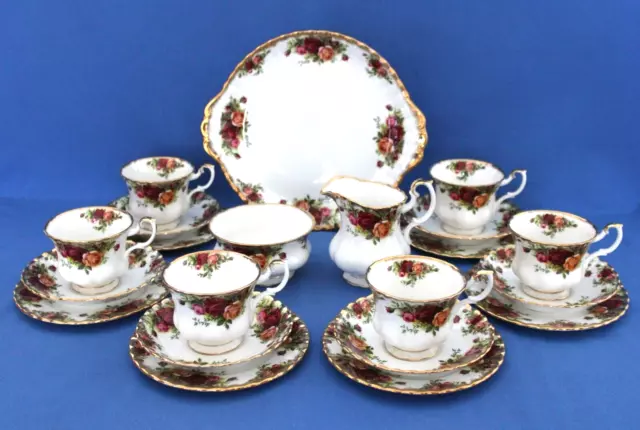 Royal Albert Old Country Roses bone china tea set - 21 pieces.