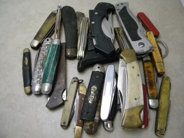 Lot #5 of Miscellaneous Knives, Parts and Pieces