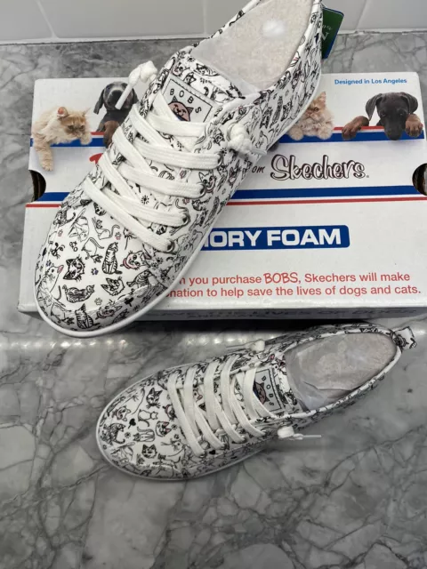 Skechers Size 6.5 BOBs Woman’s CAT Lover Shoes Sneakers Memory Foam Petco Love