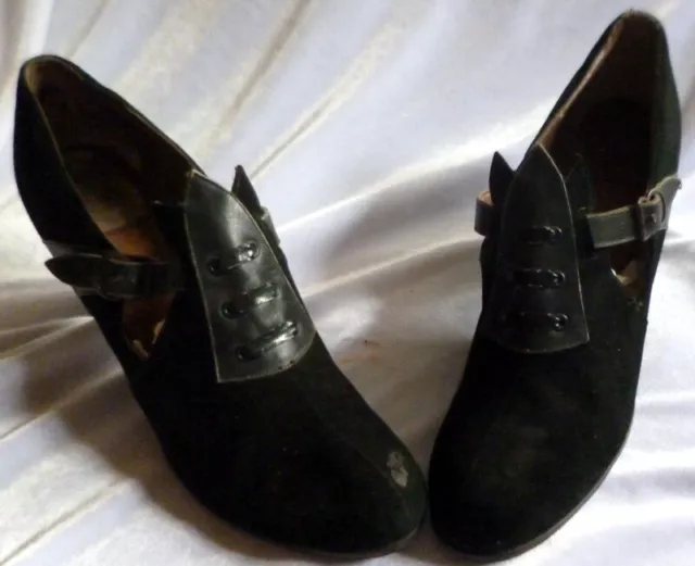 VINTAGE 1920s-1930s BLACK SUEDE & LEATHER SHOES Size 6