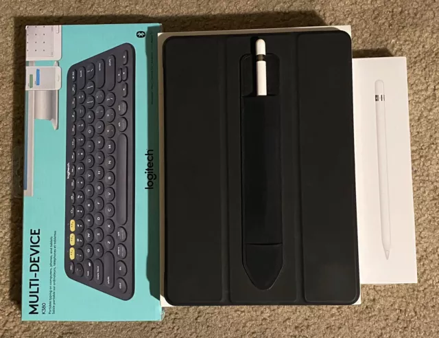 Apple iPad 9th Gen 64gb, Apple Pencil & Wireless Keyboard