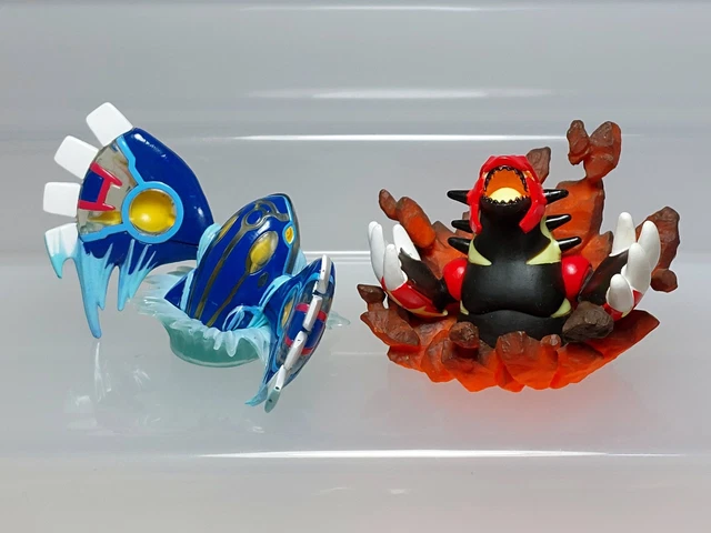 PRIMAL GROUDON KYOGRE Pokemon Preorder Bonus Figure Kaiyodo 2014