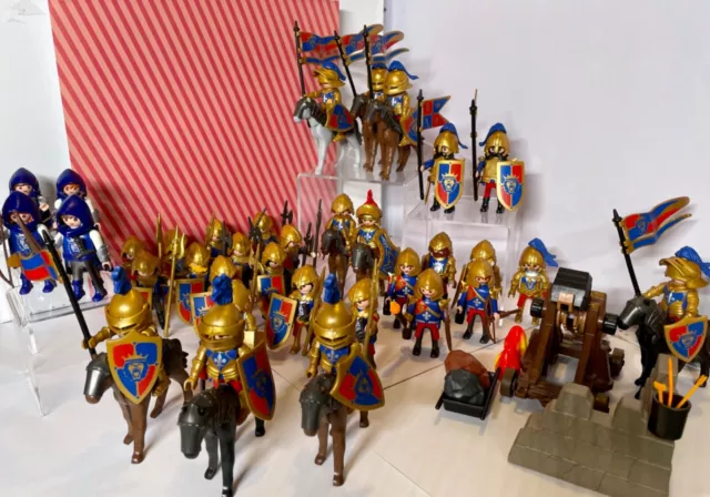 Playmobil lot de CHEVALIERS DU LION d’or ROYAL BLEU ROUGE ET OR + ACCESSOIRES *