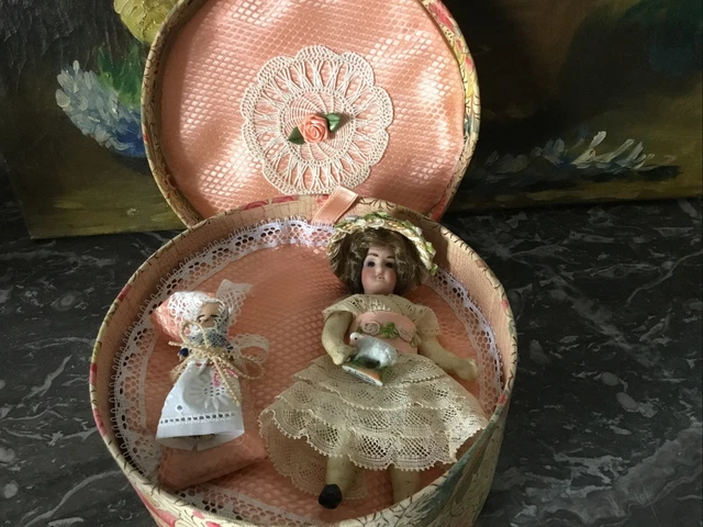 PETITE POUPÉE MIGNONNETTE Ancienne Tête En Porcelaine, Bon État EUR 1