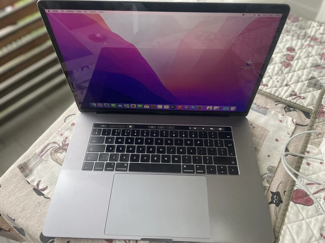 APPLE MACBOOK PRO 15 2016 RETINA i7 2.7GHz 16GB RAM 512GB SSD A1707