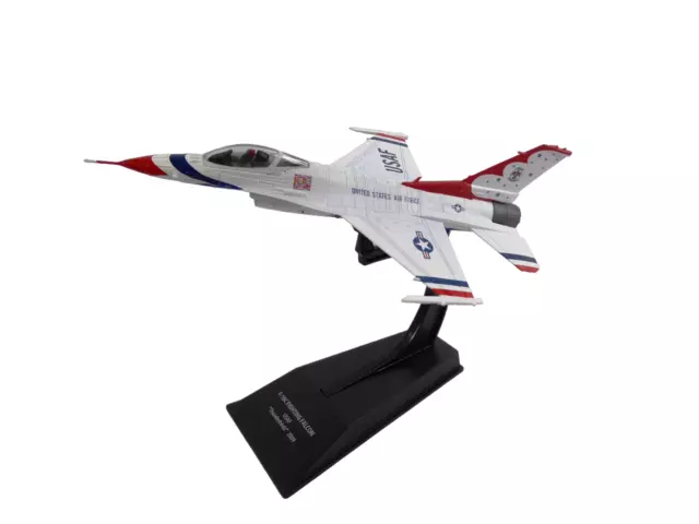 F-16C Fighting Falcon Thunderbirds USAF 2009- 1:100 Combat Planes Aircraft CP109