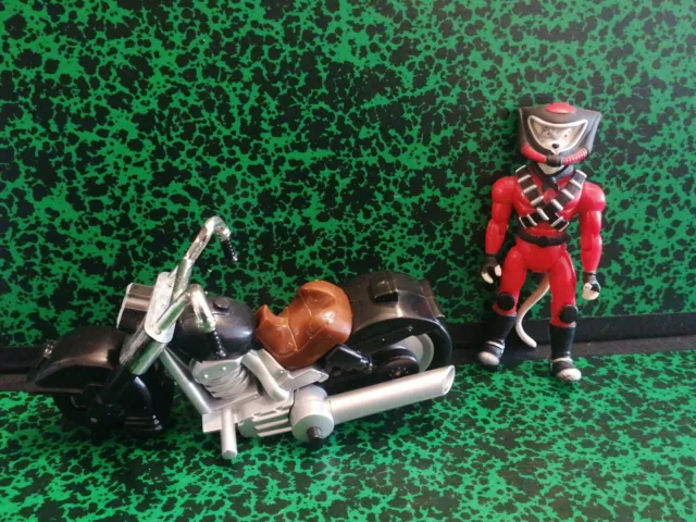 Jouet  Figurine Souris Motards De L'espace Biker Mice From Mars  moto