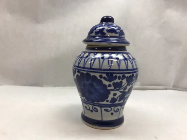 BLUE and WHITE PORCELAIN Small VASE or POT or URN with Lid FLORAL Design