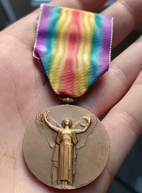 Médaille Militaire Ancienne – La Grande Guerre Pour La Civilisation 1914-1918, France