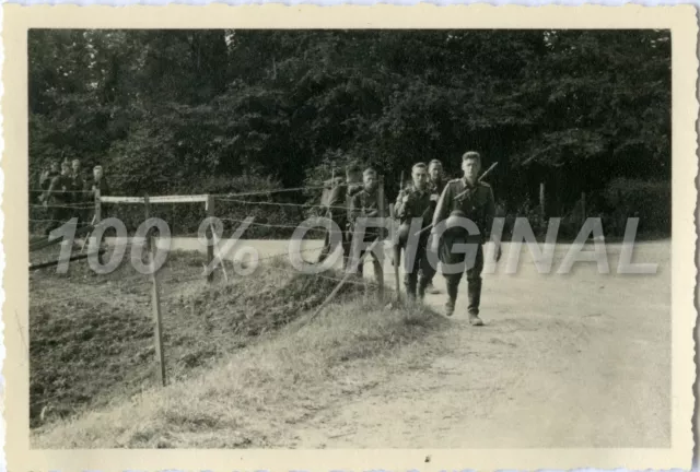 02# Louviers Eure Les Andelys Normandie Frankreich ~ Gefechtstand Haus  /5