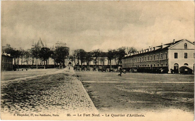 CPA AK VINCENNES Le Fort neuf. Le Quartier d'Artillerie (672244)