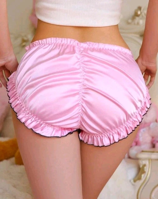 Ensemble Boudoir Satiné Sissy Yes Mistress - Rose, Volants, Orgaze De Verre - Neuf Avec Étiquettes - Fabriqué Au Royaume-Uni