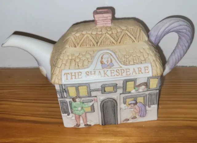 Vintage  Shakespeare Teapot Christopher Wren For Staffordshire England