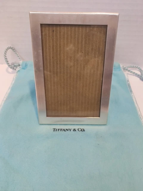 Vintage Tiffany & Co Sterling Silver .925 Picture Photo Frame 4.x3." as Pictured Vintage Tiffany & Co Sterling Silver .925 Picture Photo Frame 4.x3." as Pictured