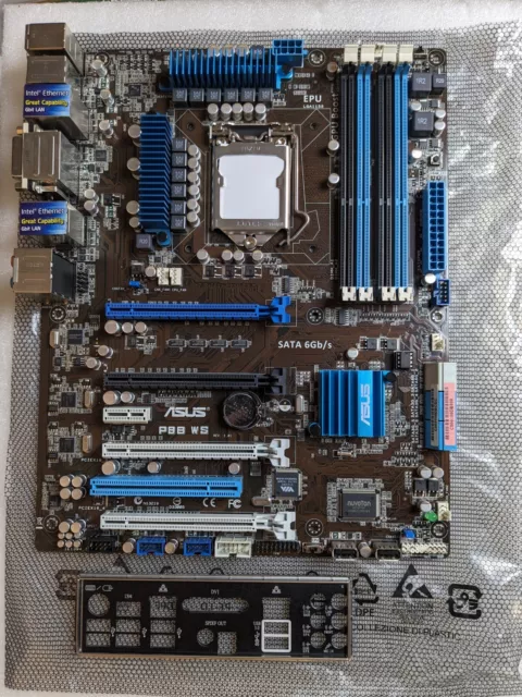 Asus P8B WS - Intel C206 - Sockel 1155 - DDR3 Ram - ATX Desktop PC Mainboard