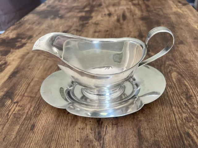 Gorham 709 Sterling Silver Gravy Boat with Attached Underplate 7.5” Long