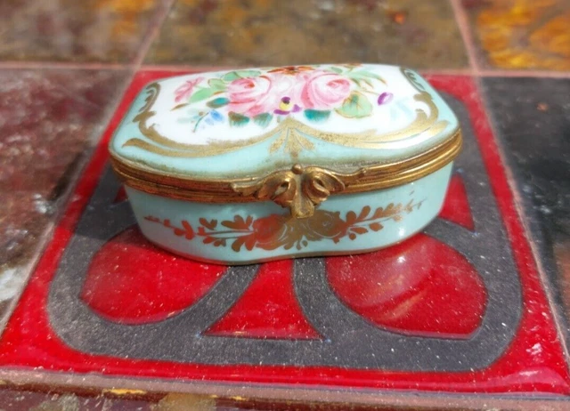Pilulier Vintage En Laiton Et émail Bleu - Décoration Siam Danseuse Thaï, Occasion Bon état