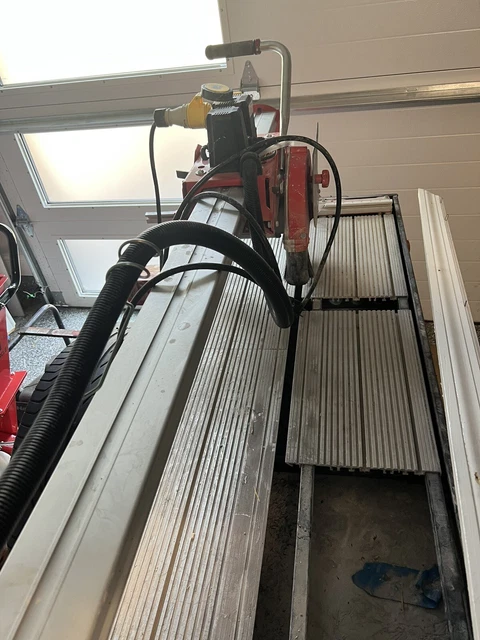 Rubi 250 High Capacity Wet Tile Saw with Stand