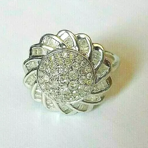 9k white gold  1.50ct carat Diamond daisy cluster ring ladies size R Code 3H NEW
